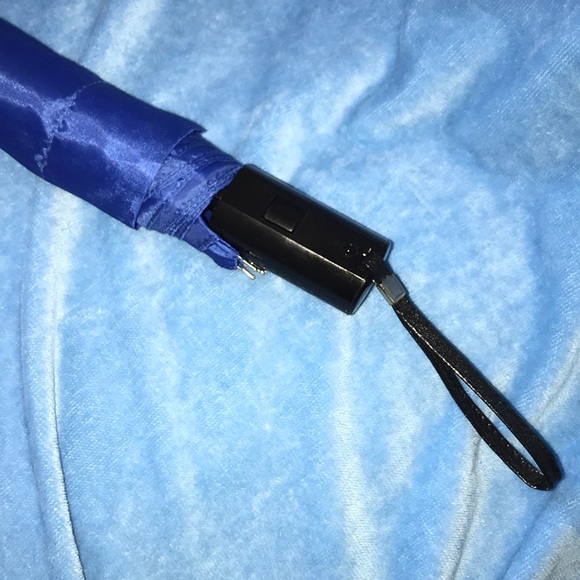 Thunder valley casino 🎰 umbrella push button new - Picture 2 of 2